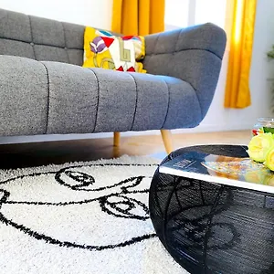 Sea - 2 Bedroom - Kitchen - Wifi - Tramway - Air Conditioner Appartement