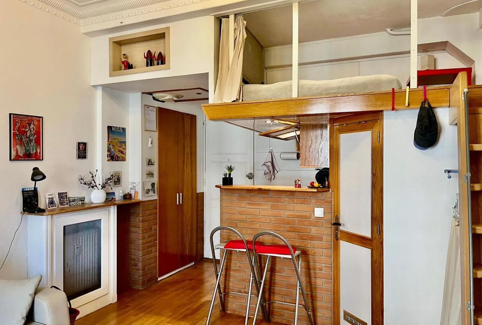 Apartment Palais Monty Yourhosthelper Nice France